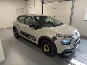 C3